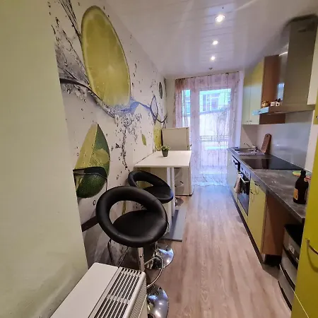 Apartmán Moderne 3zimmer Mit Balkon