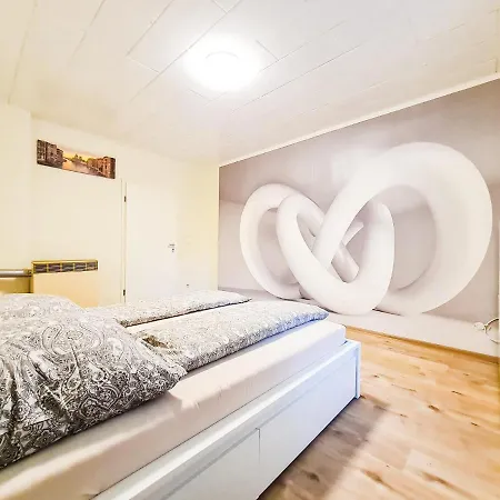 Moderne 3zimmer Mit Balkon Apartmán