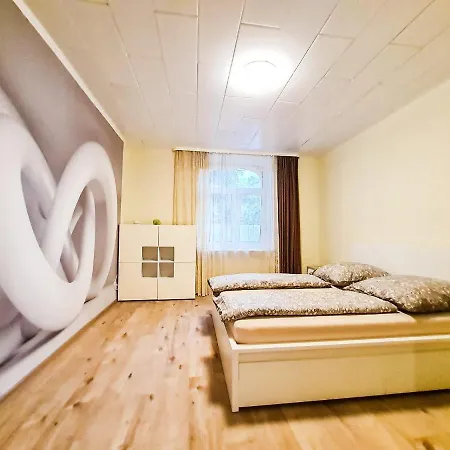 Moderne 3zimmer Mit Balkon *