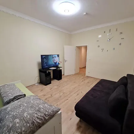 Apartmán Moderne 3zimmer Mit Balkon